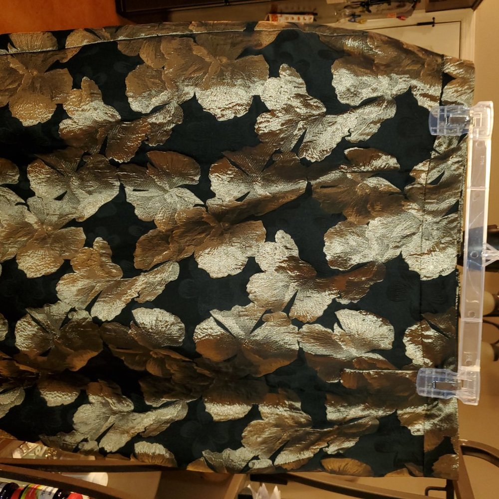 Ashro Suit - Picture 7 of 9